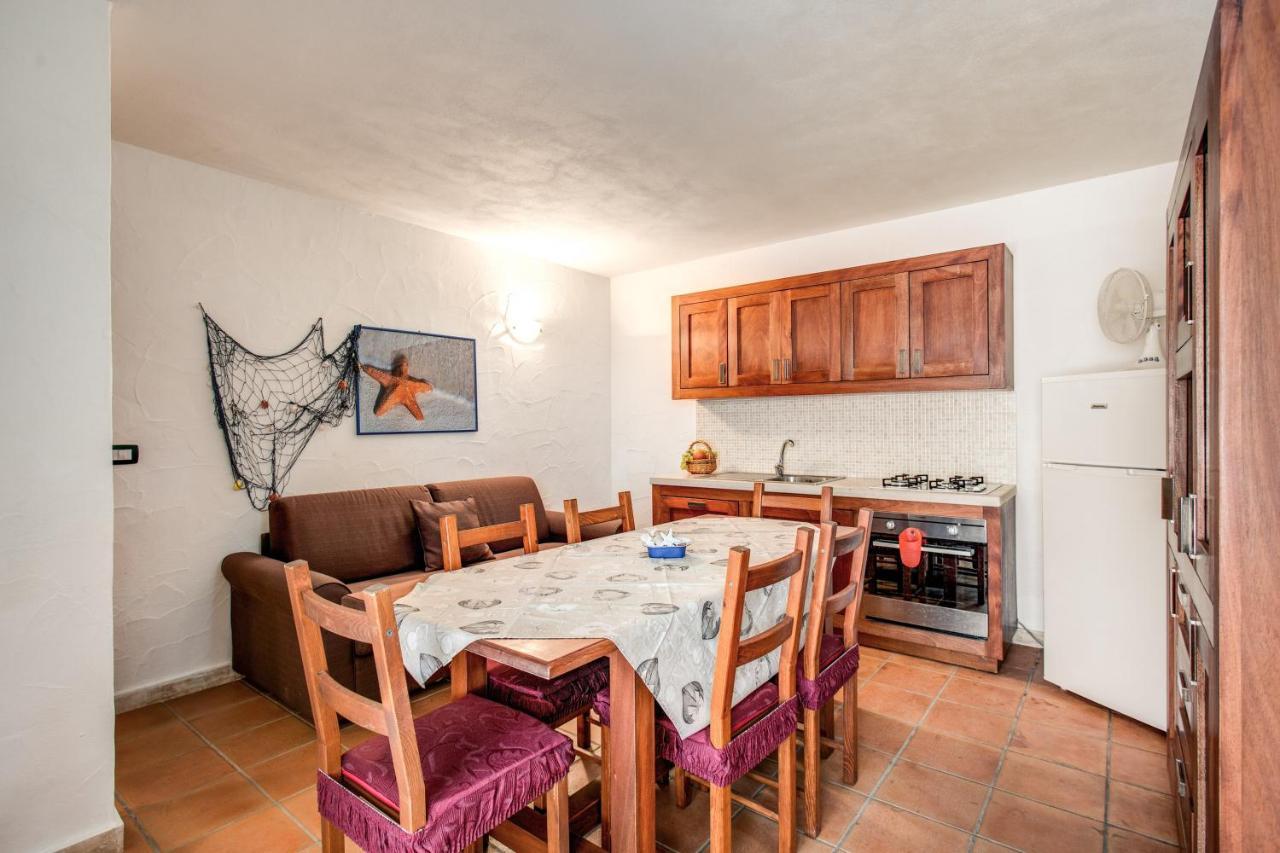 Yellow Star Holiday House Villa Marina di Mancaversa Bagian luar foto